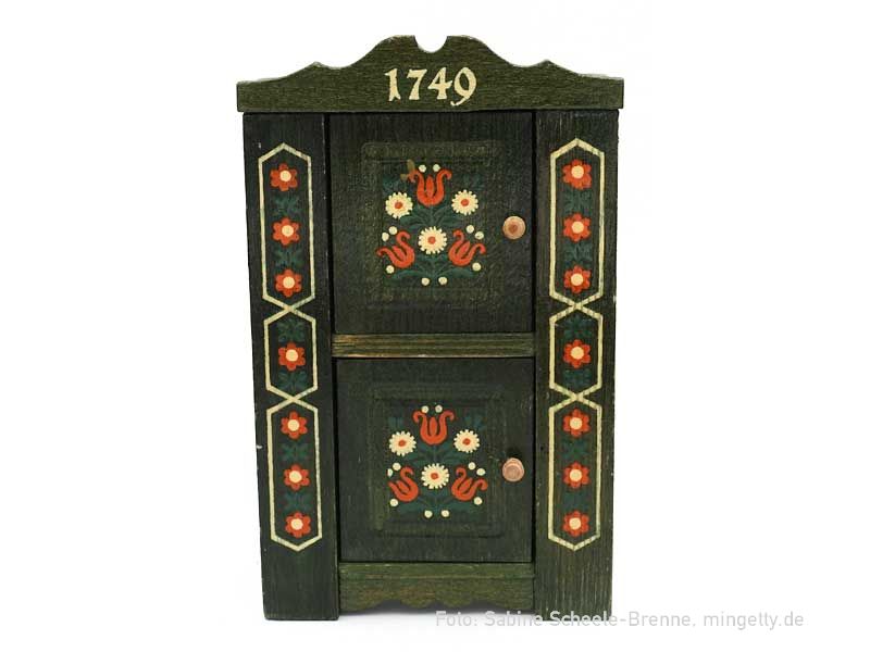 Schrank 1749