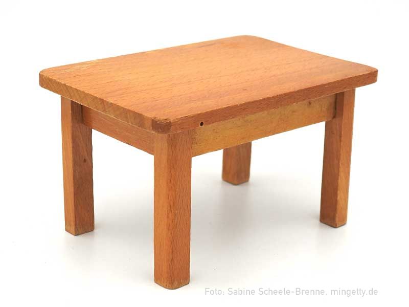 Holztisch