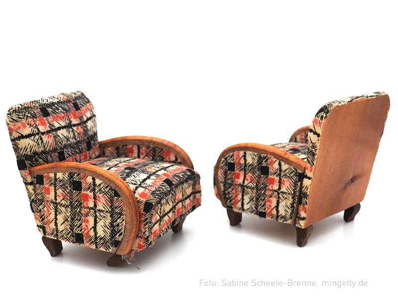 Sessel mit runden Seitenlehnen