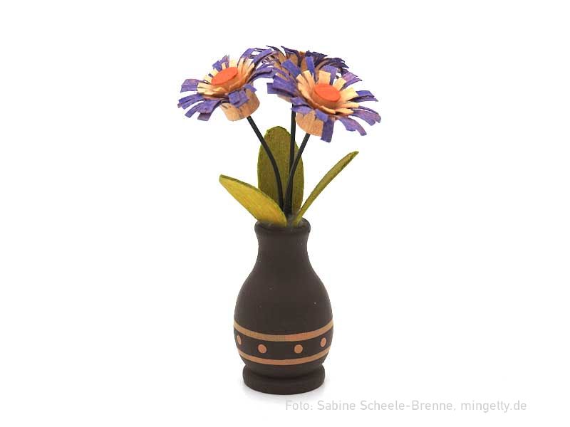 Blumentopf mit lila BlÃ¼te